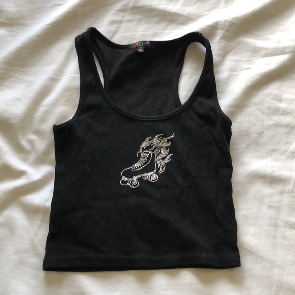 Delia’s tank - Picture 4 of 4